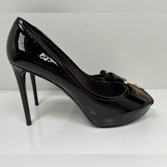 Louis Vuitton Brown Patent Leather Valentine Peep Toe Pumps Size 41 - Picture 2 of 13